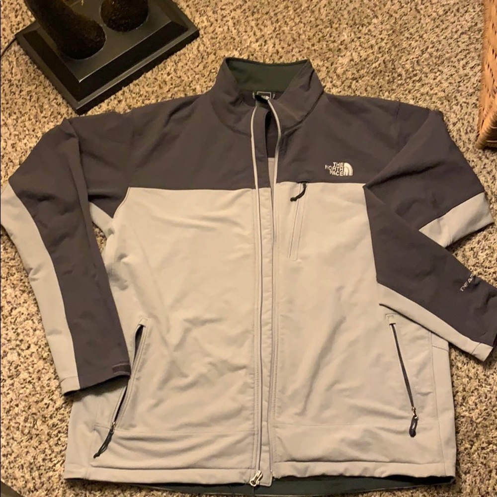 NorthFace  Never Stop Exploring Jacket